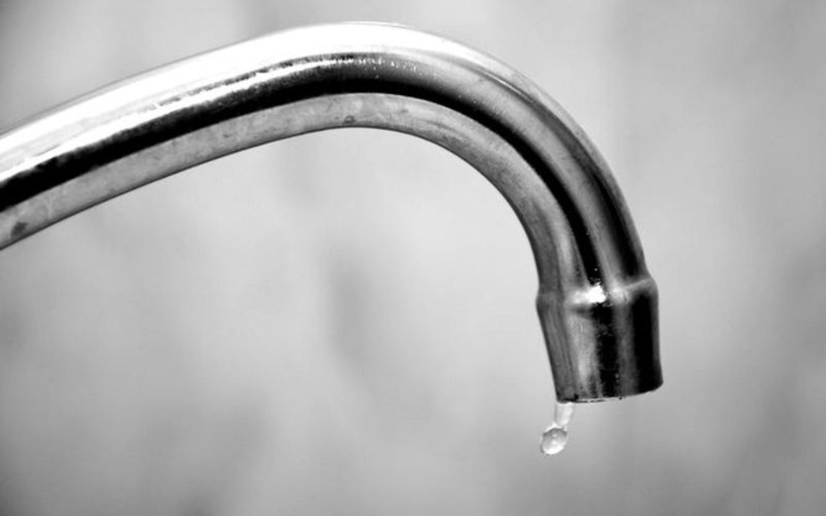 Без воды сидят жители уже пяти городов в Донецкой области