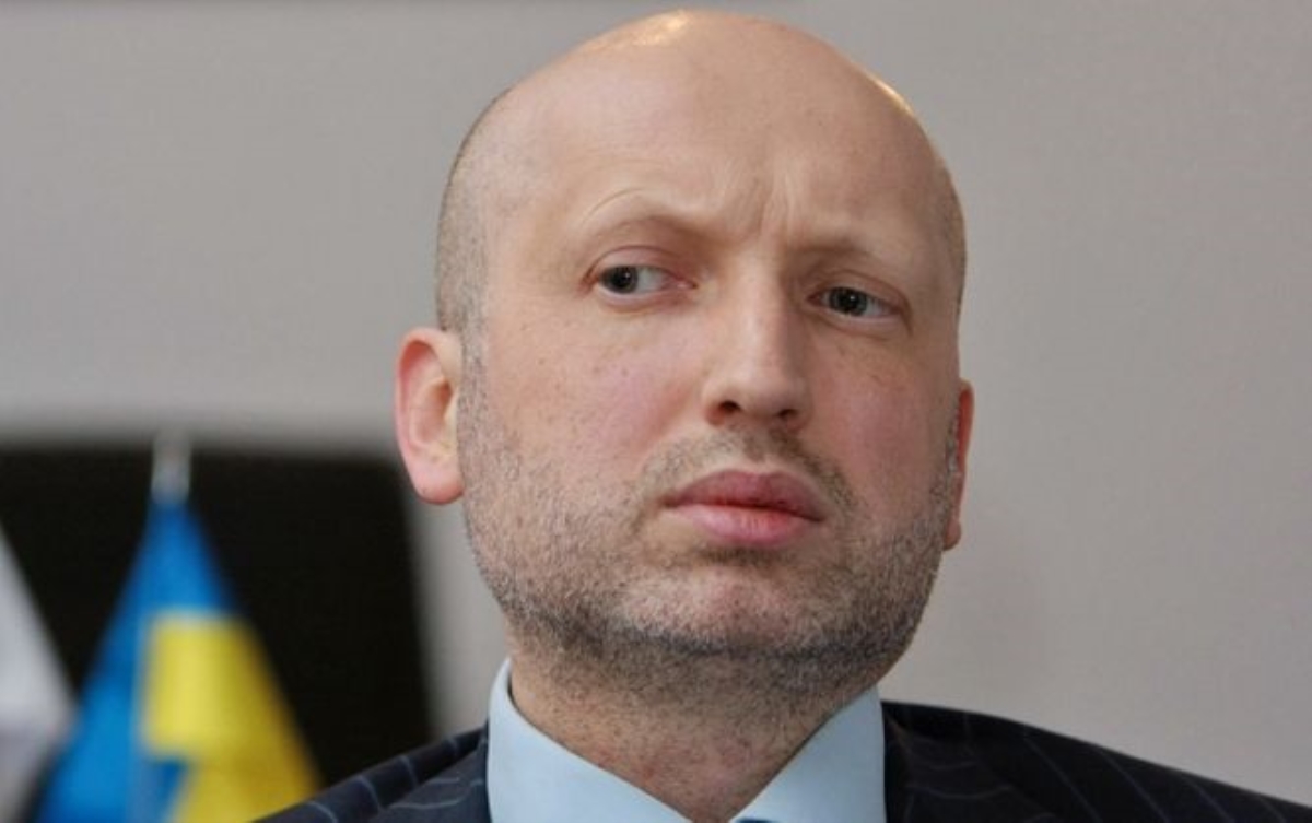 Турчинов говорит, что не звал Шуфрича и Медведчука на переговоры в Донецк