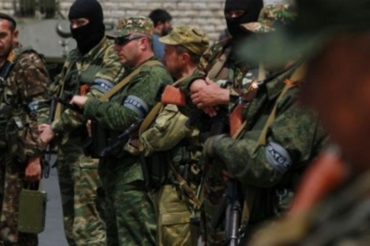 Украинских гастарбайтеров в России вербуют для войны на Донбассе - СНБО