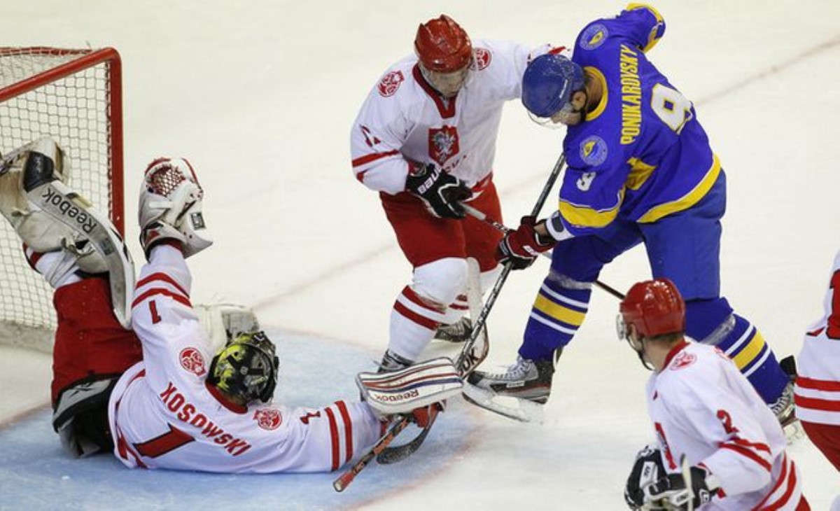 Украине разрешили перенести ЧМ по хоккею в другой город