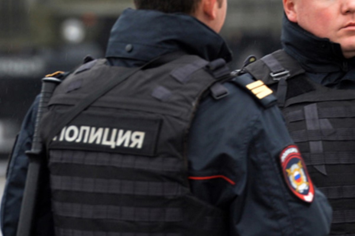 Укусив российского полицейского, женщина сразу же умерла