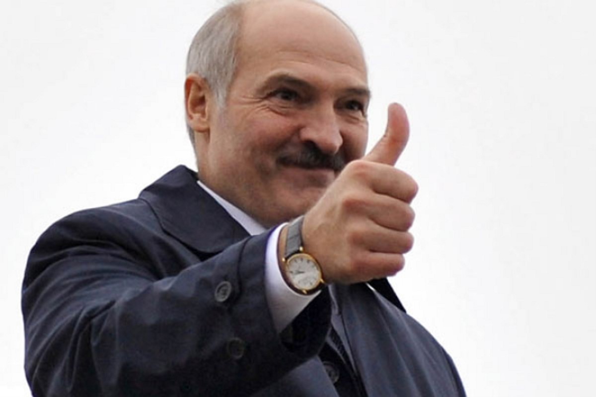 Украинцы как к мировому лидеру лучше всего относятся к Лукашенко - опрос