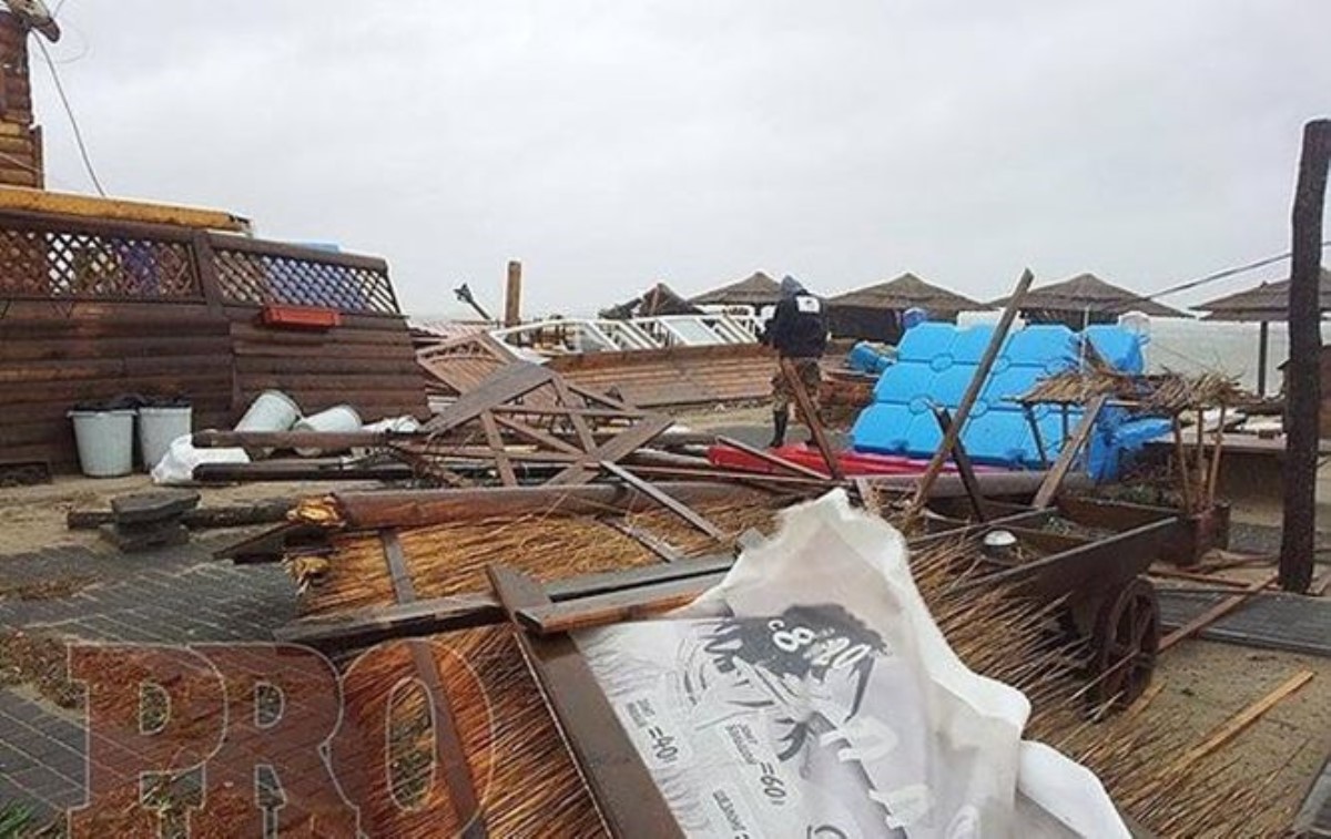 Ураган натворил бед во многих областях Украины