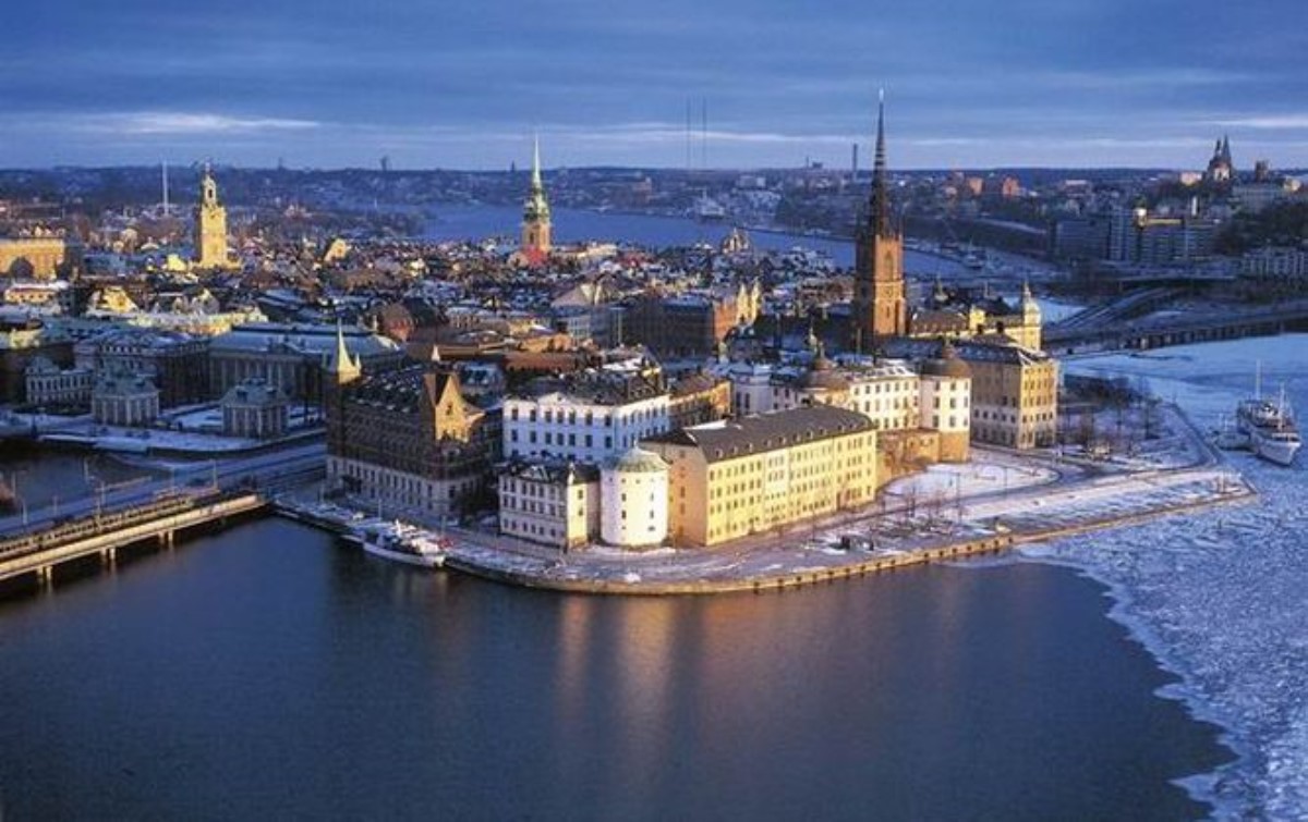 Дания призывает Евросоюз готовиться к гибридной войне с Россией