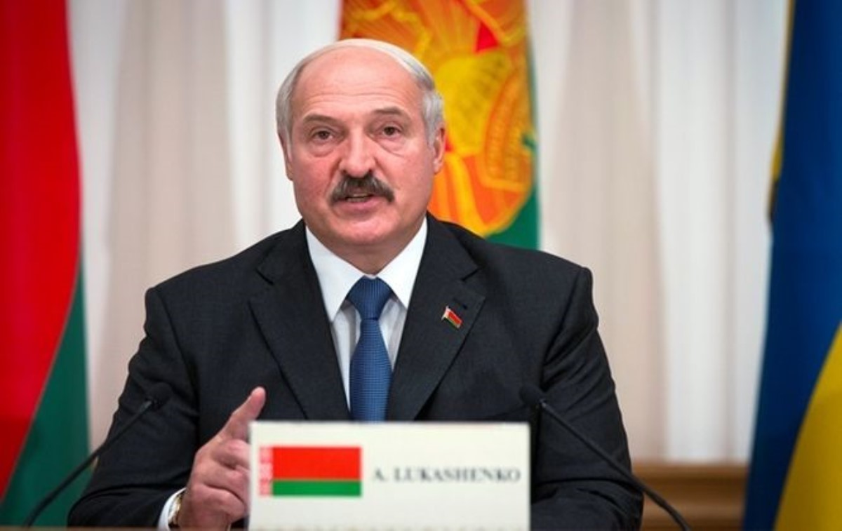 Президент Лукашенко лег на операционный стол