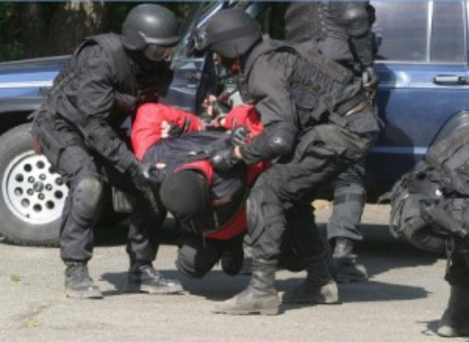 Контрразведка СБУ задержала группу боевиков, готовивших теракты в Мариуполе