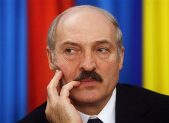 Для урегулирования конфликта на Донбассе необходимо привлечь США - Лукашенко