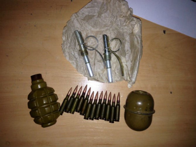 В Киеве задержали очередного бойца АТО с гранатами и боеприпасами
