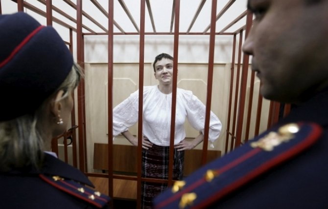 Савченко собираются обвинить в незаконном переходе границы - адвокат