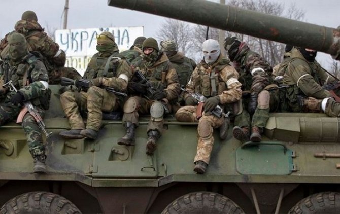 На Донбассе находятся свыше 40 тысяч боевиков - Порошенко