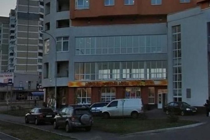 В Киеве с 15 этажа дома Чечетова выбросился 35-летний мужчина