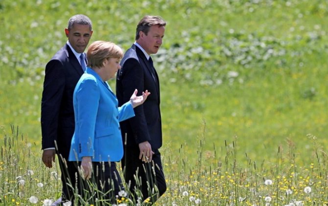 Возврат России в G8 пока невозможен - Меркель