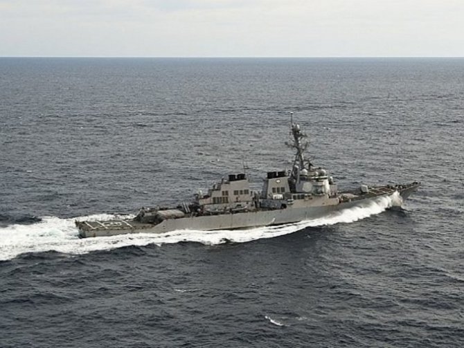 В Черное море вошел американский ракетный эсминец