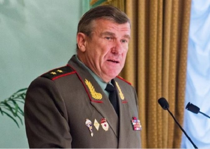 Генерал РФ Ленцов утверждает, что находится вдалеке от Донбасса