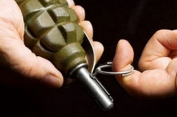 В Киеве возле детской площадки ребенок нашел боевую гранату