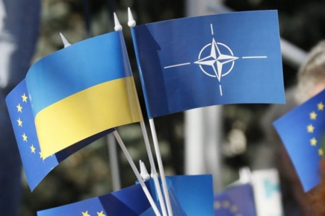 41% украинцев поддерживает вступление в НАТО - опрос