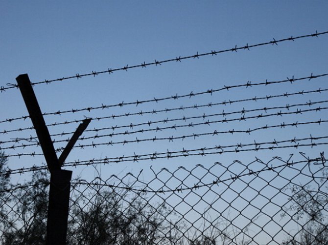 Россия отгородится забором от Донецкой области
