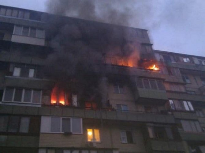 В Киеве от пожара в многоэтажке пострадали пять человек
