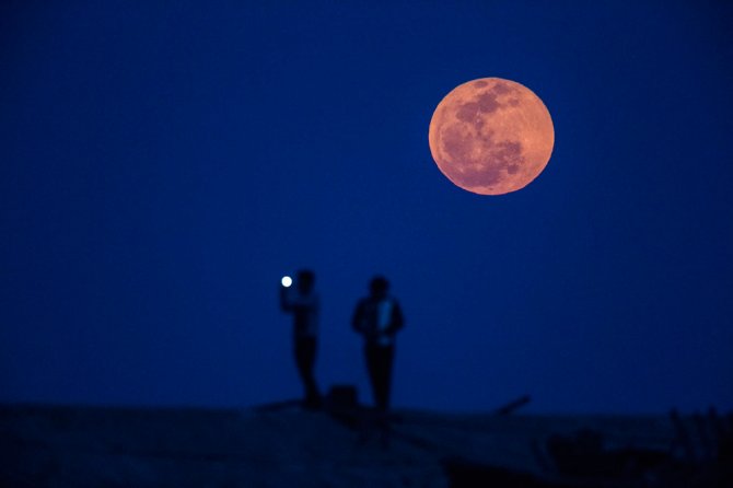 Астролог предупредила об опасностях "кровавой луны"