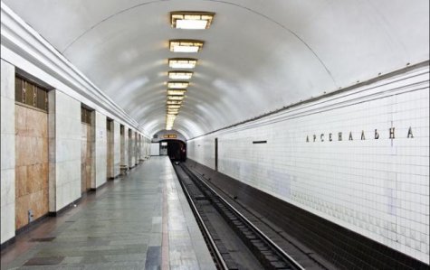 В киевском метро мужчина бросился под поезд