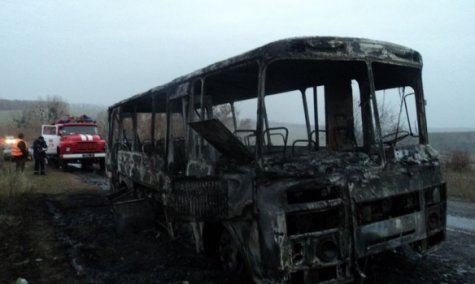 На Виннитчине из-за короткого замыкания сгорел пассажирский автобус
