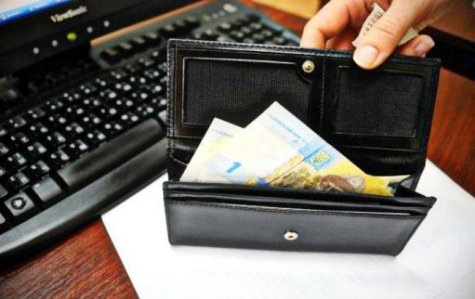 Задолженность по зарплате в Украине выросла до почти 2 млрд гривен