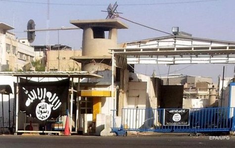 Боевики ИГ казнили 300 человек в иракском Мосуле
