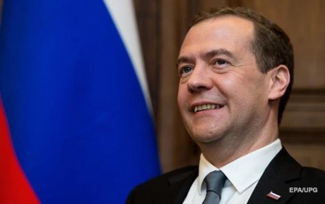 Будущее Крыма уже решено, вопрос закрыт навсегда - Медведев