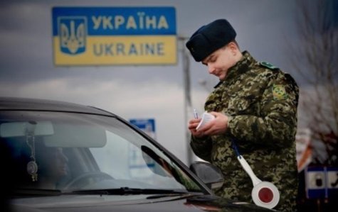 С начала года в Украину не пустили три тысячи иностранцев