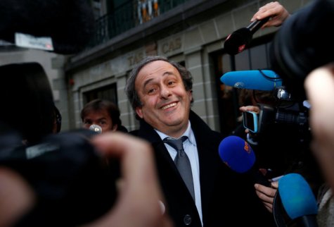 Платини уходит в отставку с поста президента УЕФА