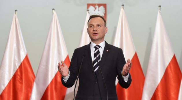 НАТО должен продемонстрировать России свою силу и единство - президент Польши