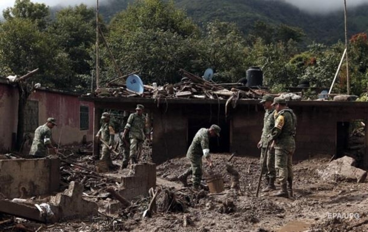 В Мексике в результате шторма погибли не менее 44 человек