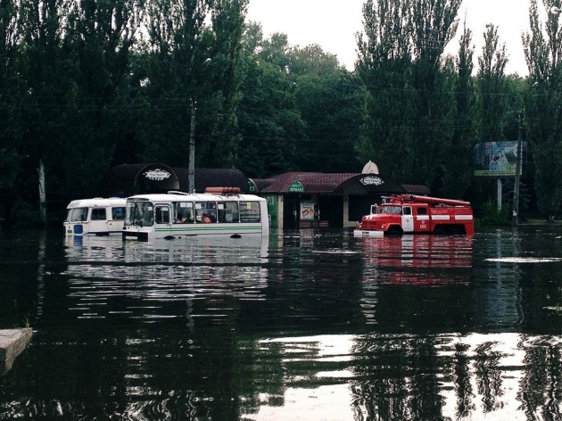 Ливень затопил улицы Черкасс