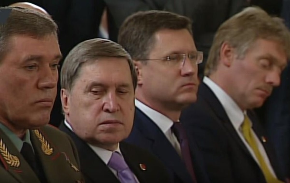 Песков задремал во время выступления Путина и Эрдогана