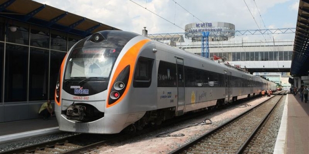 «Укрзализныця» отменила аукцион по закупке скоростных пассажирских поездов