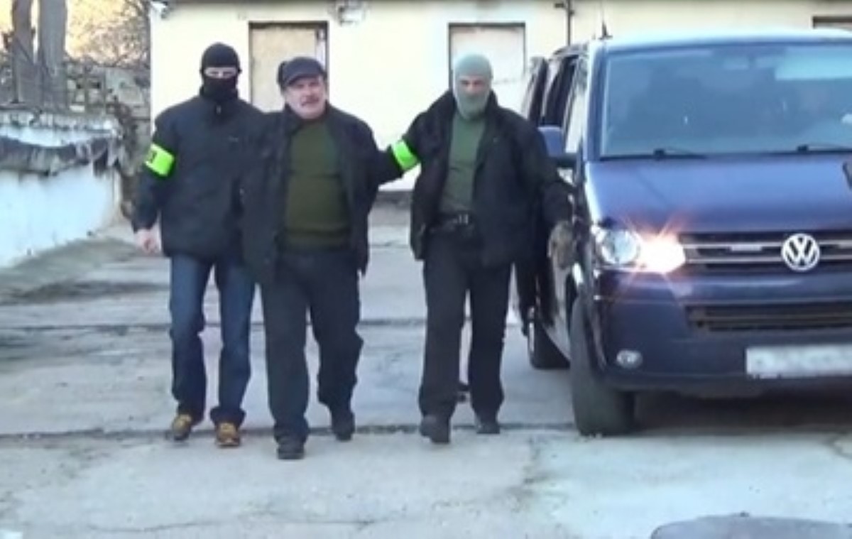 ФСБ в Крыму задержала бывшего военного ЧФ