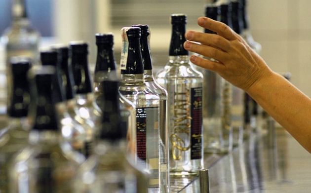 Кабмин повысил цены на алкоголь