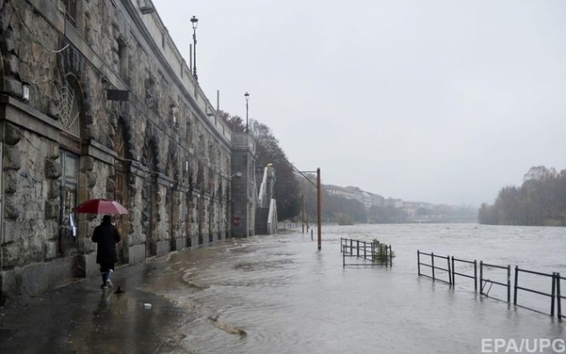В Италии обильные осадки вызвали наводнение