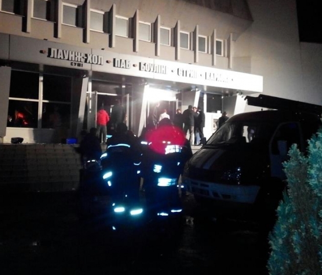 Один из пострадавших при пожаре во львовском клубе умер