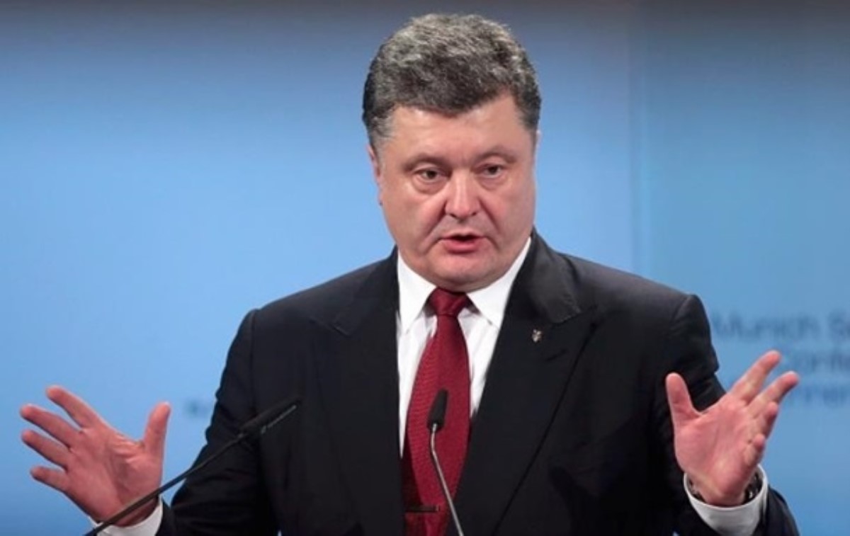 Порошенко предупредил о возможных терактах в Украине