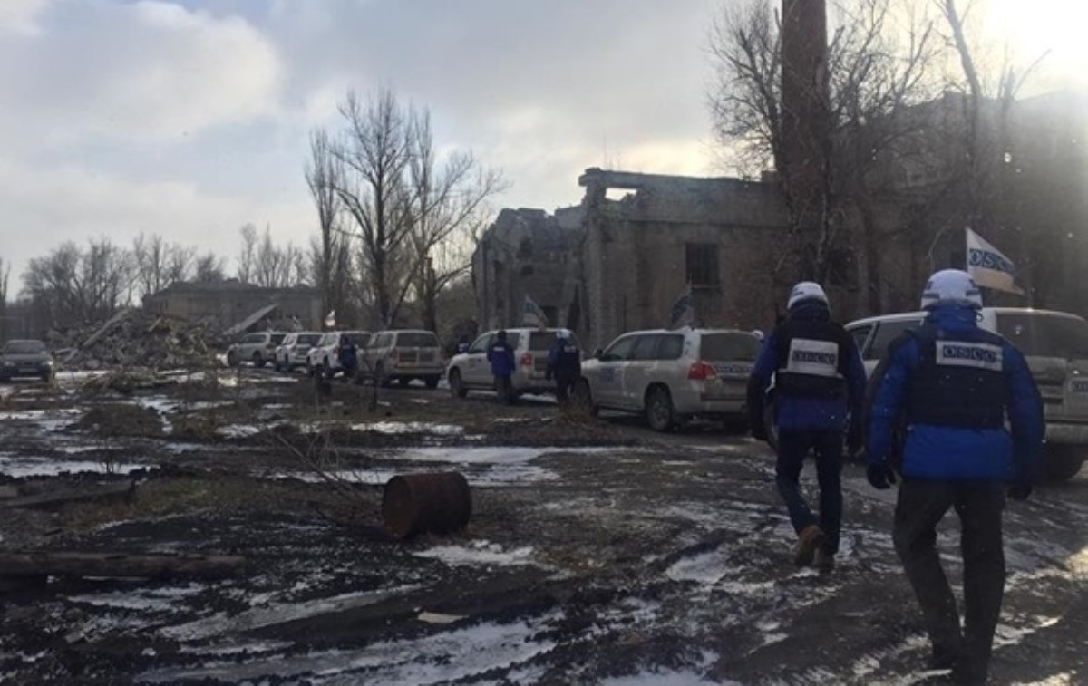 Наблюдатели ОБСЕ обнаружили замаскированный танк сепаратистов