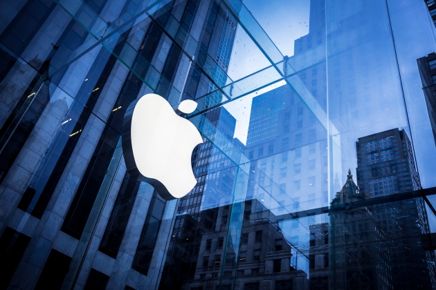 Apple отчиталась о рекордной квартальной выручке