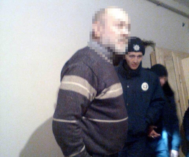 В Черновцах на ул. Героев Майдана "святой отец" изнасиловал женщину