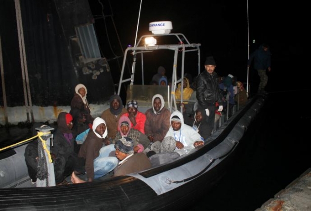 В Средиземном море спасли свыше 100 нелегалов