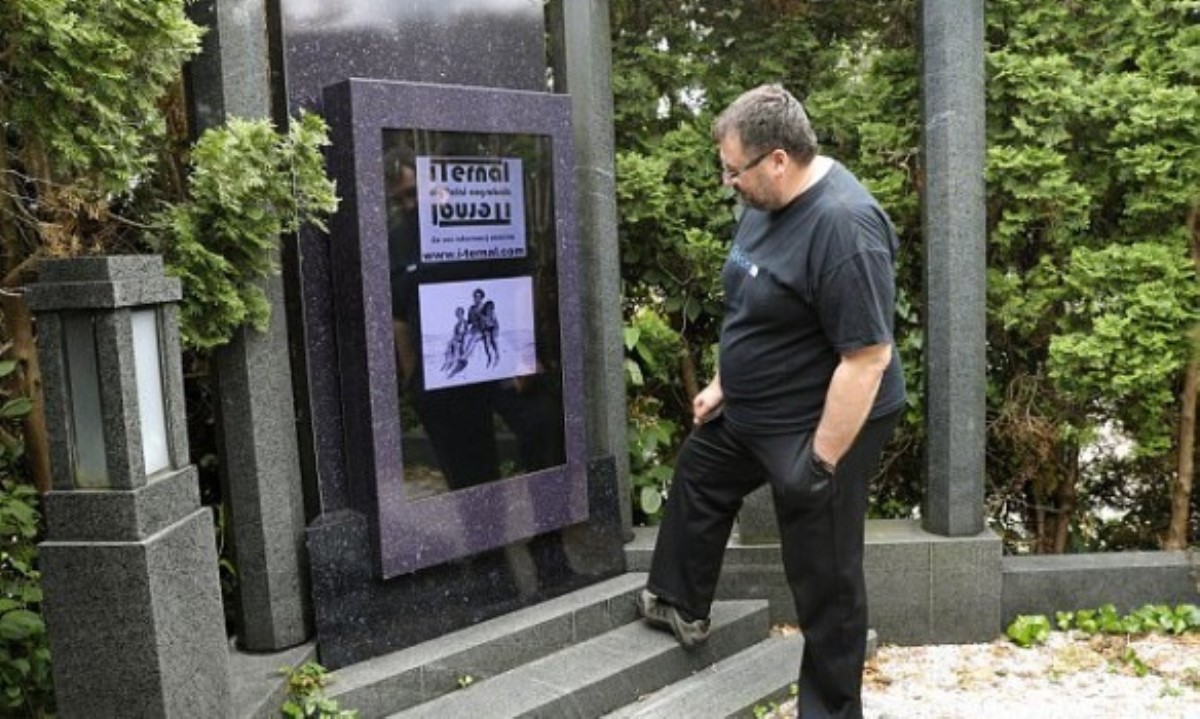 Разработано первое в мире цифровое надгробие