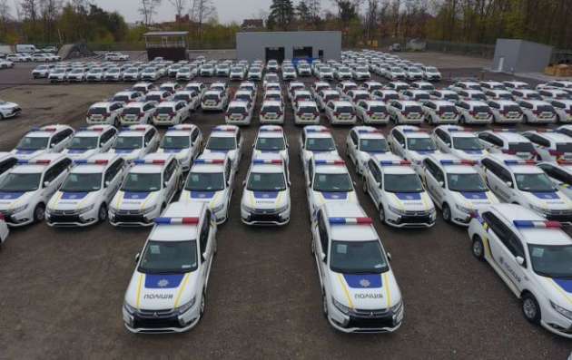 Полиции передали более 600 гибридных Mitsubishi