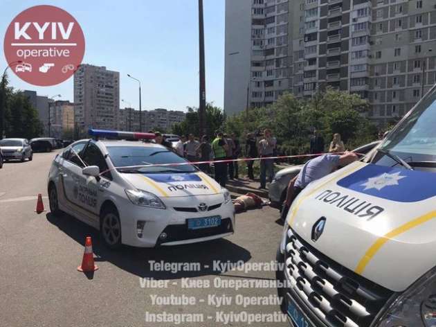 В Киеве застрелили мужчину, объявлен план "Перехват"
