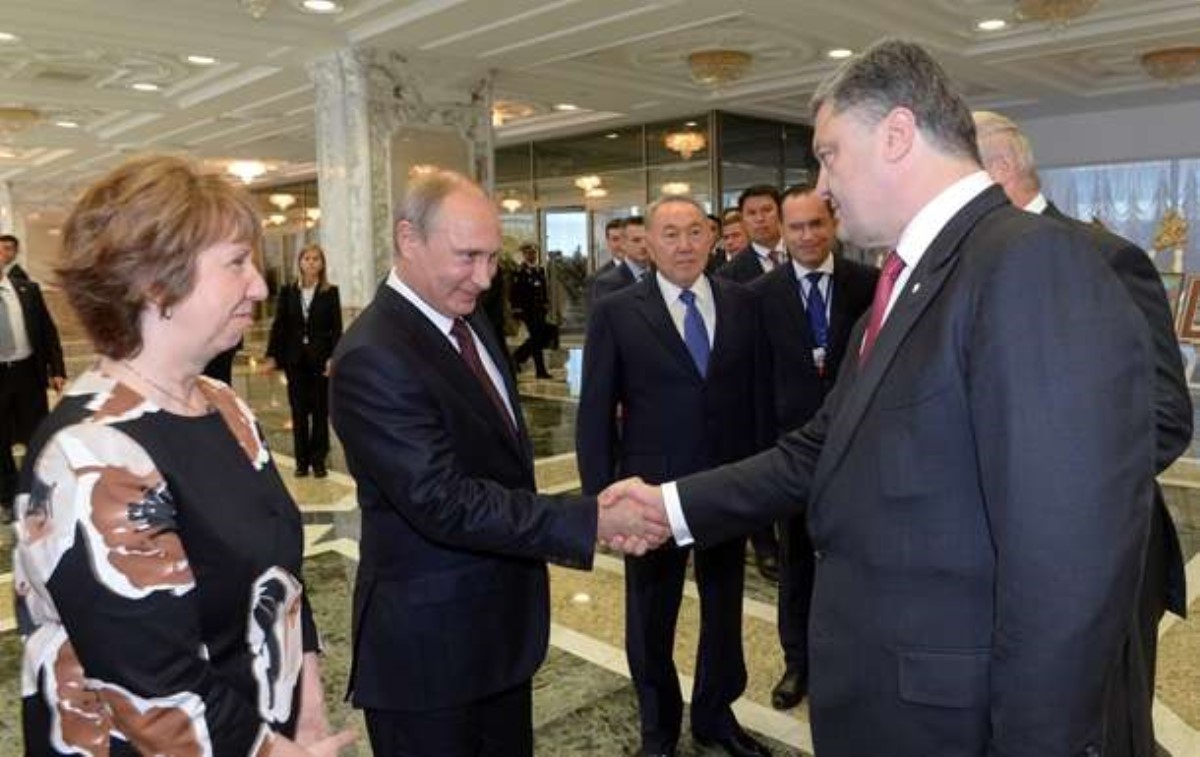 Путин рассказал о частых переговорах с Порошенко