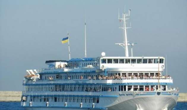 «Побег» круизного лайнера в Россию: обнародованы детали