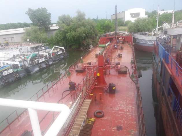 Силовики задержали под Одессой "пиратское" судно
